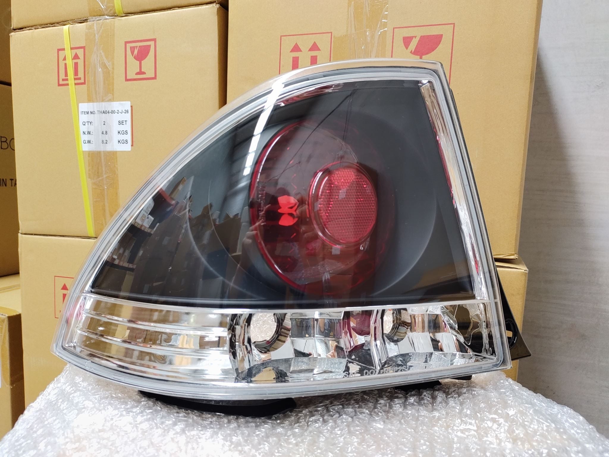 JDM/OEM BlackHousing Tail Lights to suit Toyota Altezza/IS200 98-05 - Prolink Performance