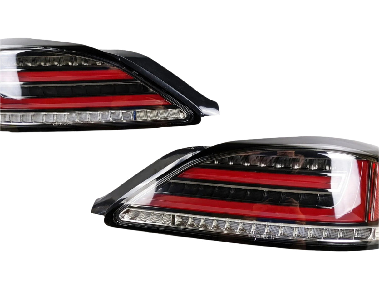 Black Fiber Sequential LED Taillights for 99-02 Nissan Silvia 200SX S15 Spec R tail lights