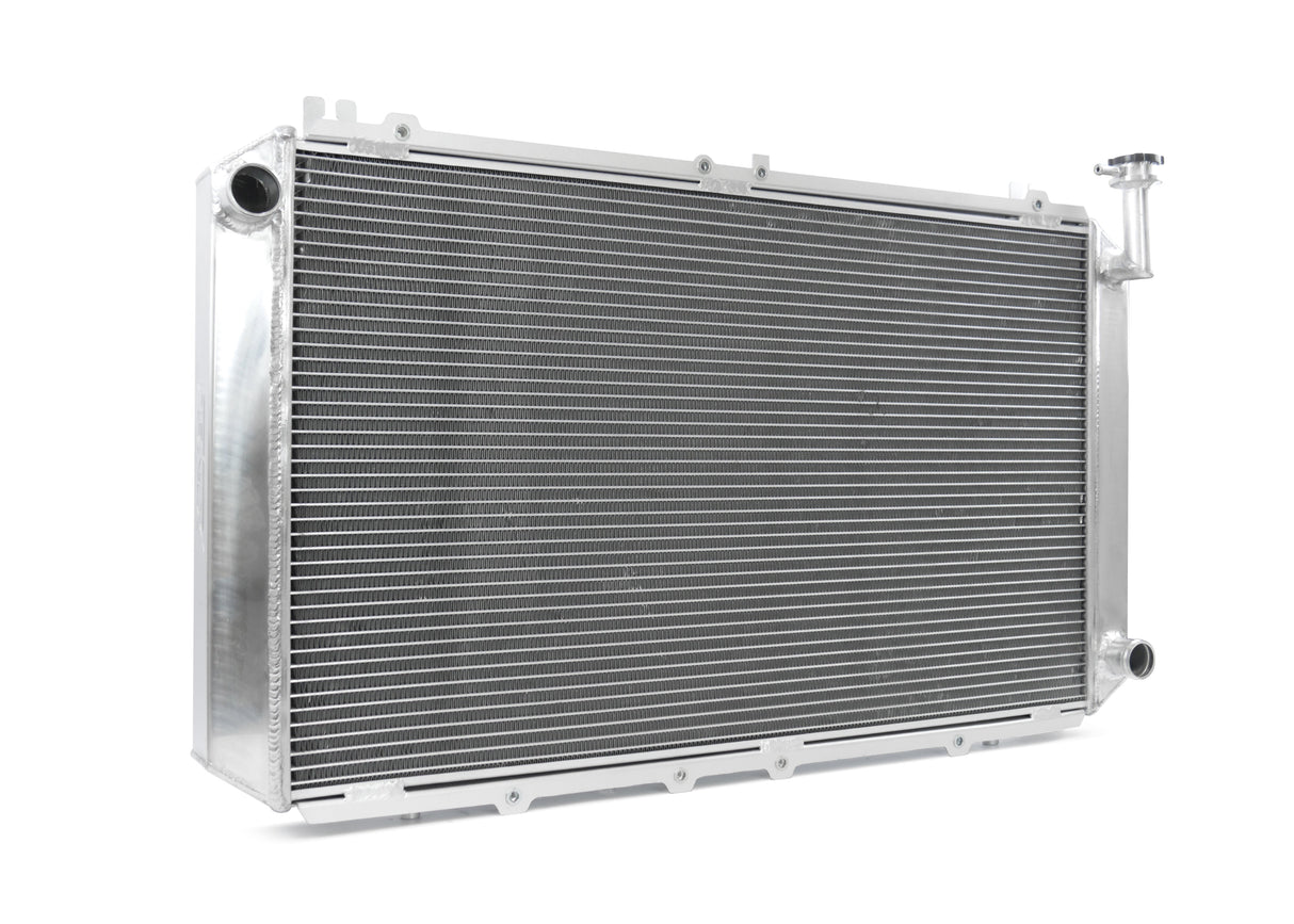 Universal Performance Radiator - Top Outlet Pipe Left / Bottom Outlet Pipe Right.