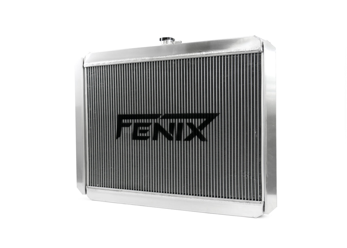 Universal Large Radiator - Top Outlet Pipe Left / Bottom Outlet Pipe Right.