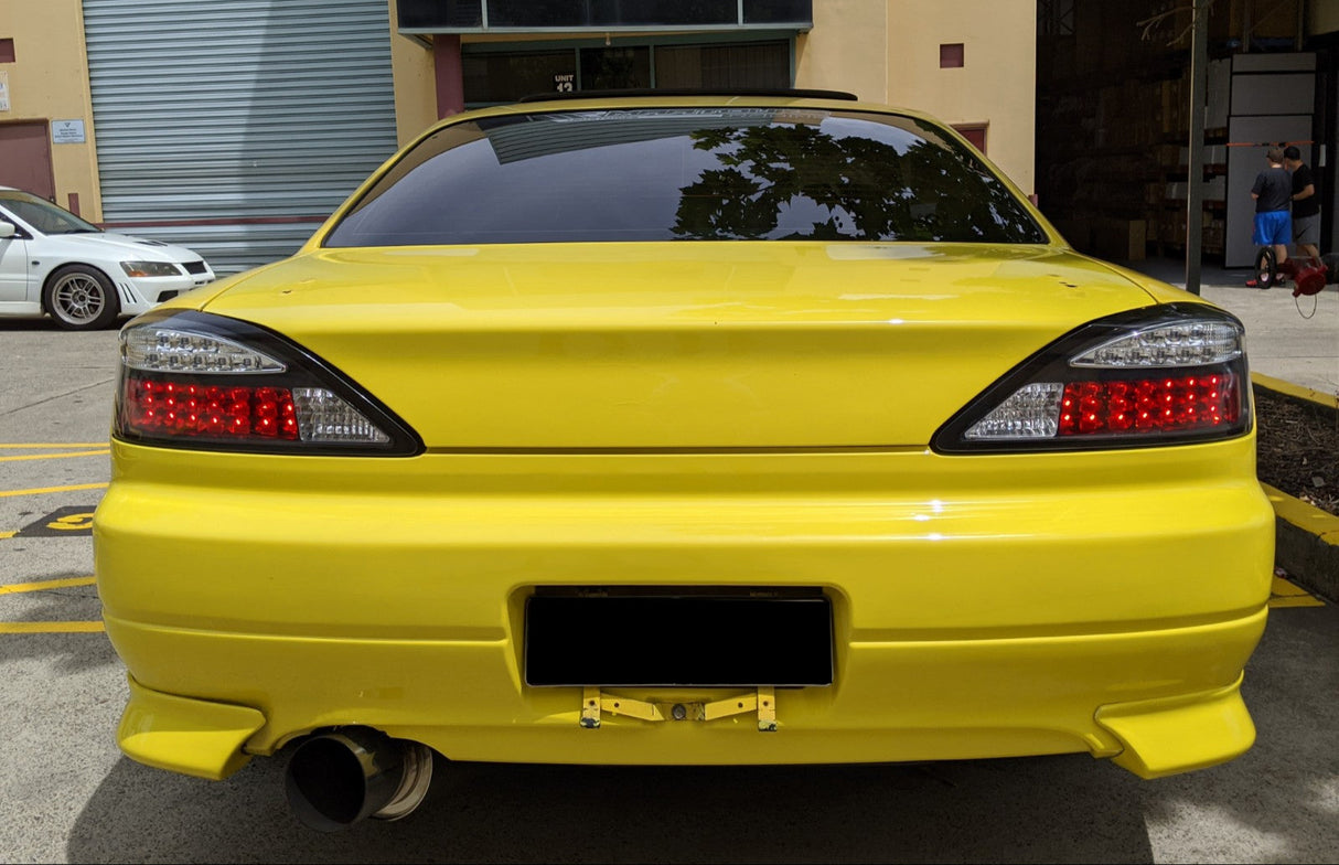 Yashio Factory Black Dynamic LED Taillights for 99-02 Nissan Silvia 200SX S15 Spec R