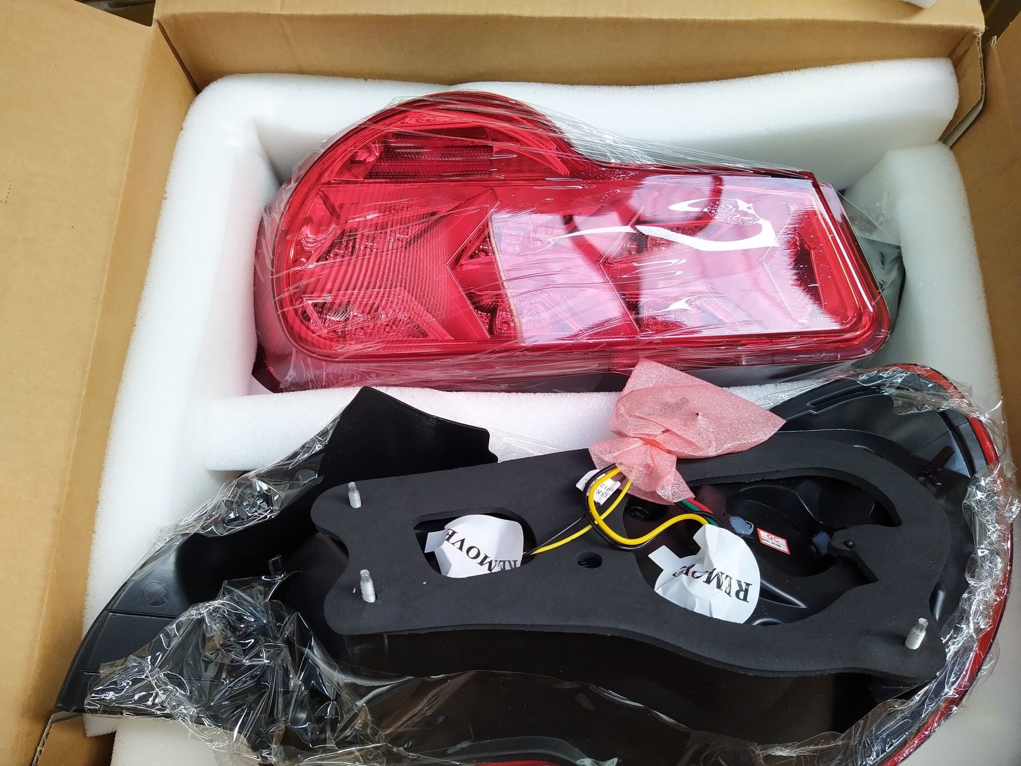 Spec-D Red Edition Full LED Tail lights SQ Indicator to suit Toyota GT86 / BRZ - Prolink Performance