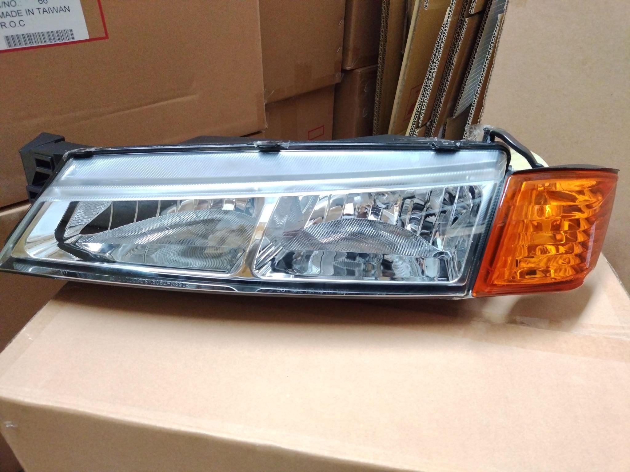 OEM style Headlights for NISSAN SILVIA S14 Face-lift (96-98) amber parHeadlightsProlink Performance