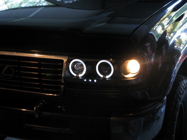 EuroBlack Projector Headlights Led Rings to suit Toyota LandCruiser FJ80/82 - Prolink Performance