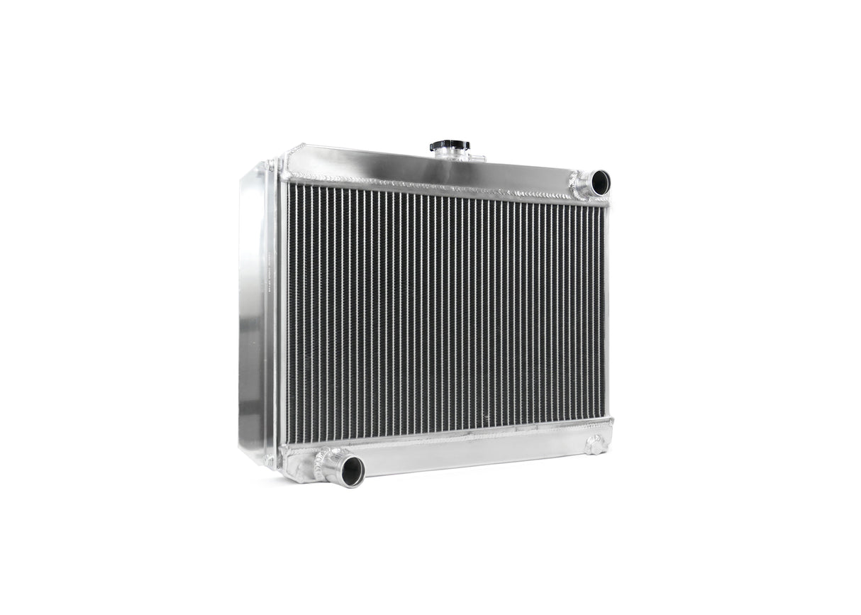 Universal Small Radiator - Top Outlet Pipe Right / Bottom Outlet Pipe Left.